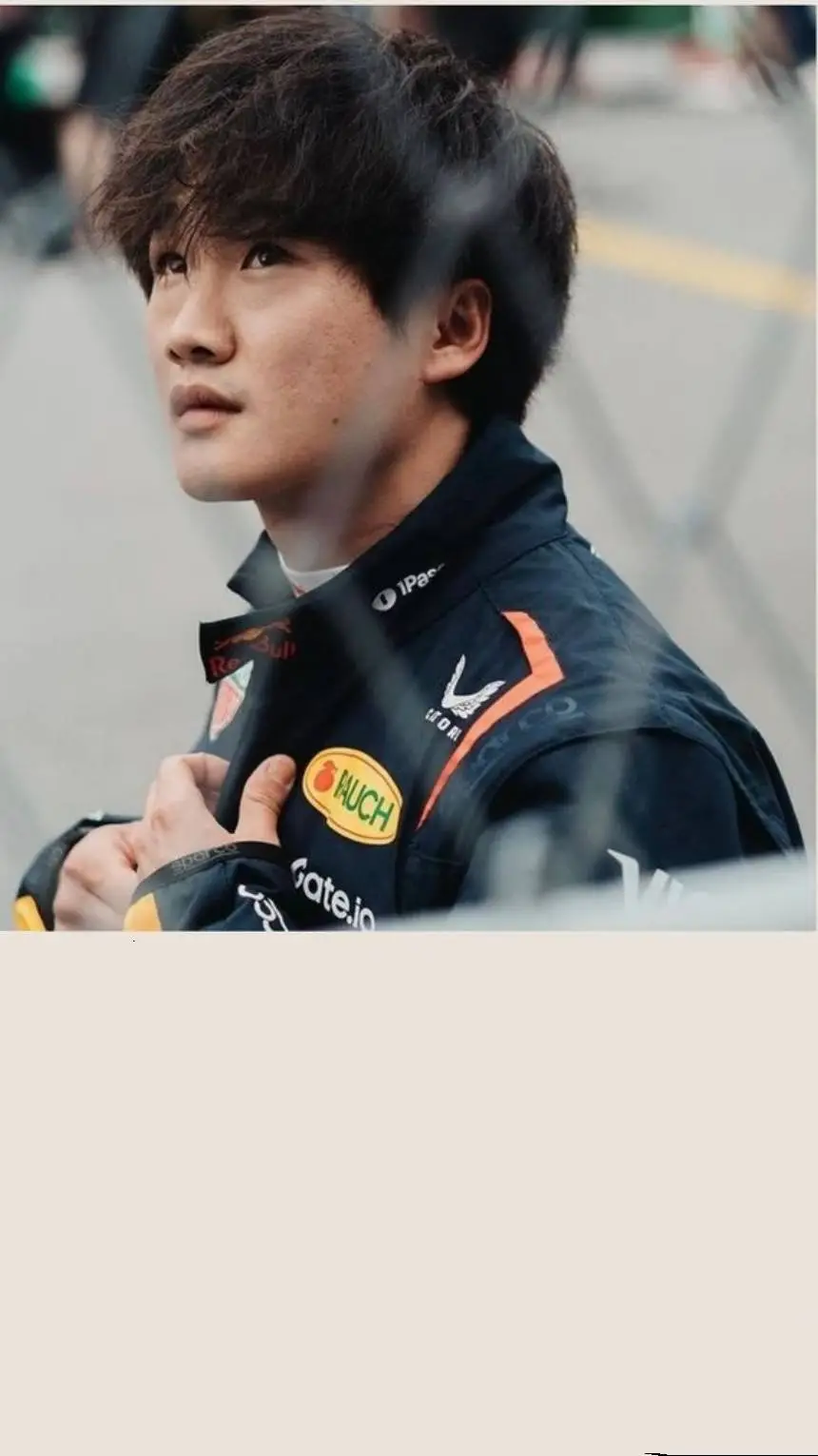 ai character: Yuki Tsunoda background