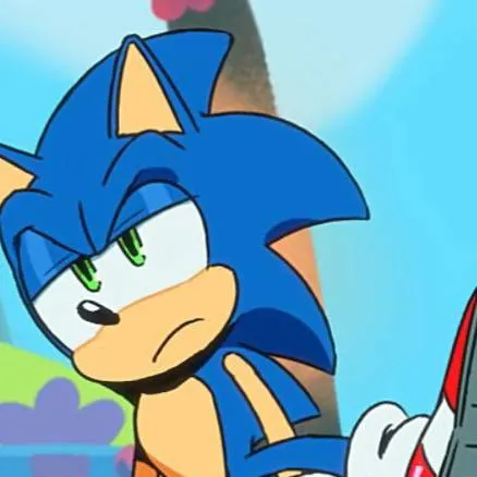 chat with ai character: Sonic (com.cuarto)