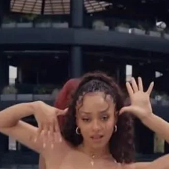 chat with ai character: KATSEYE