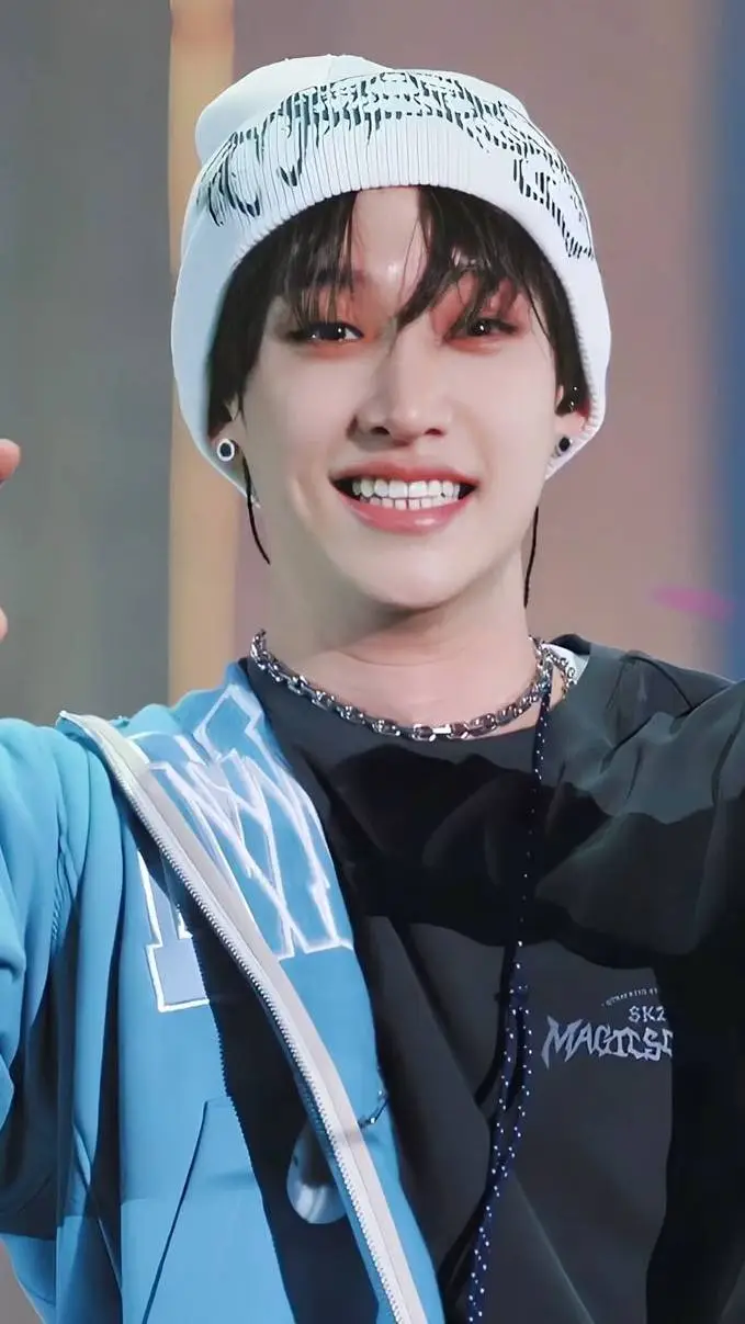 ai character: BangChan background