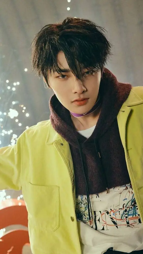 ai character: I.N background