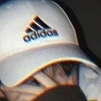 chat with ai character: Swan Htet Naing