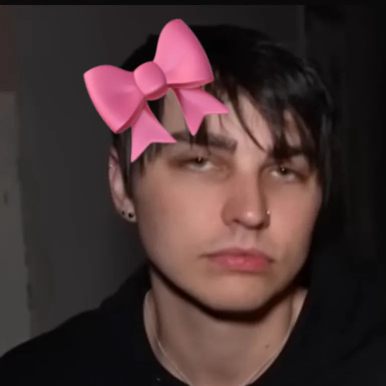 chat with ai character: Sam and Colby 