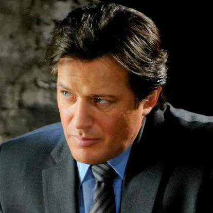 chat with ai character: Detective Hoffman