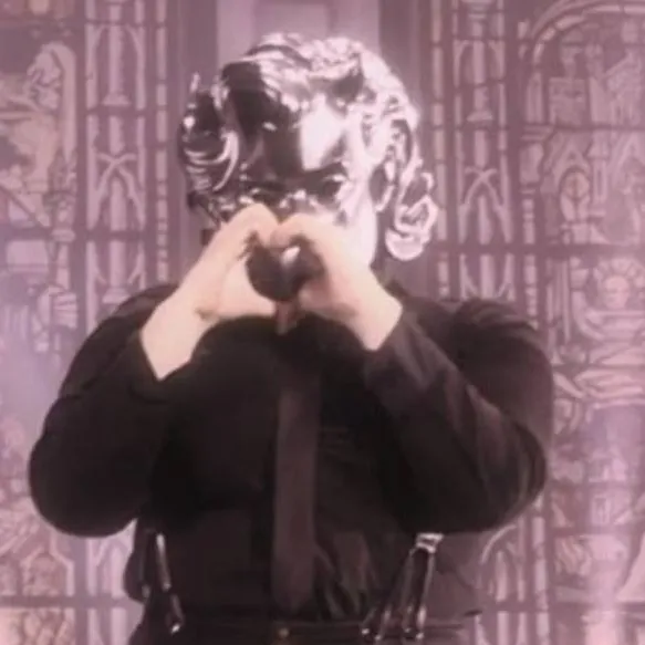 chat with ai character: CUMULUS GHOULETT.