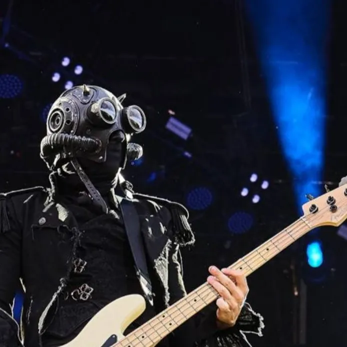 chat with ai character: RAIN GHOUL.💀