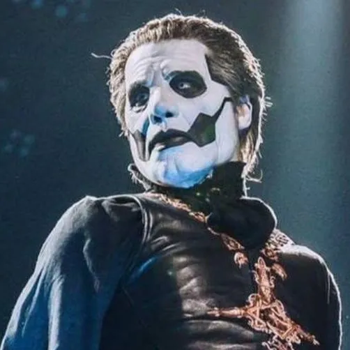 chat with ai character: PAPA COPIA.☠️