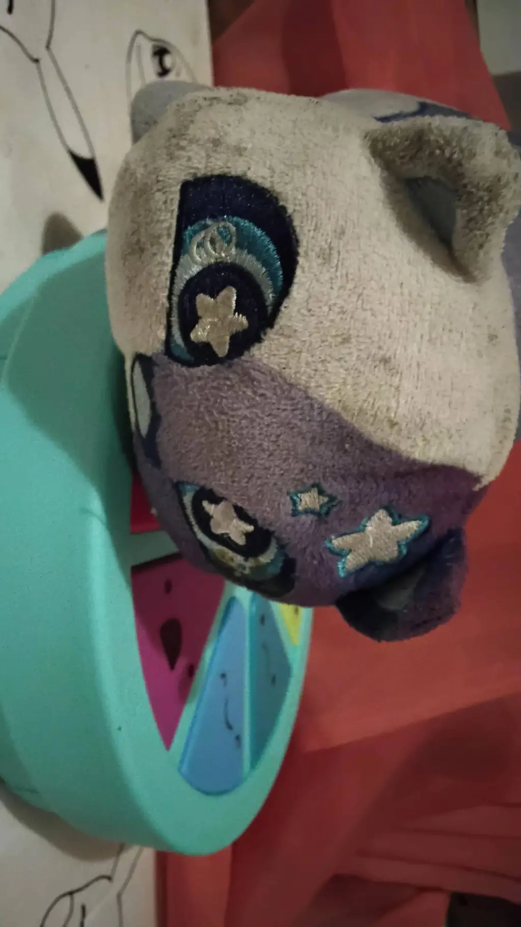 ai character: moon kitty  background