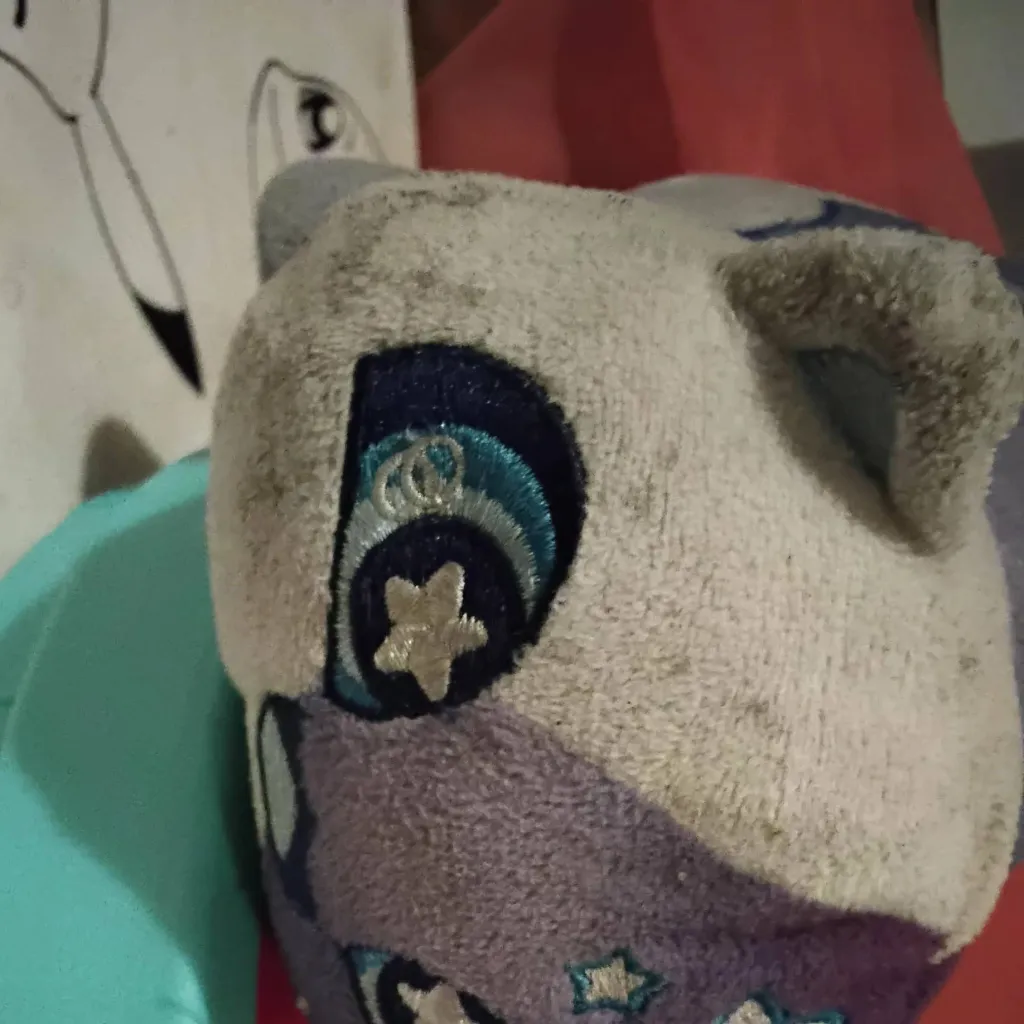 chat with ai character: moon kitty 