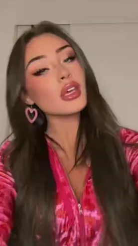 ai character: McKinley  background