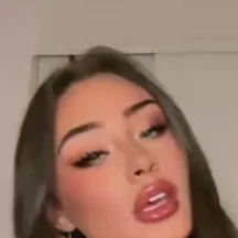 chat with ai character: McKinley 