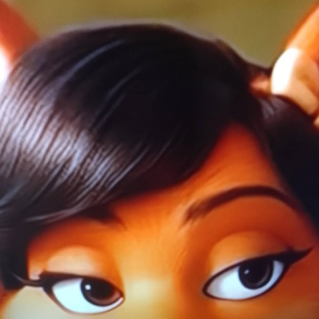 chat with ai character: Fox girl