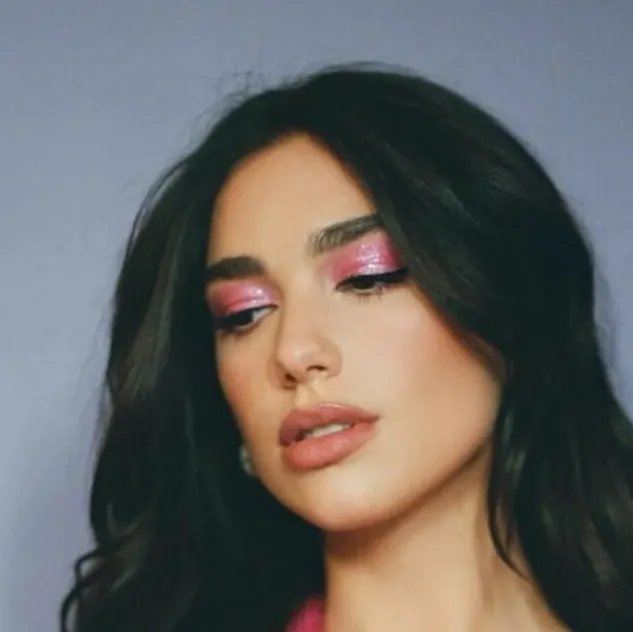 chat with ai character: Dua lipa 
