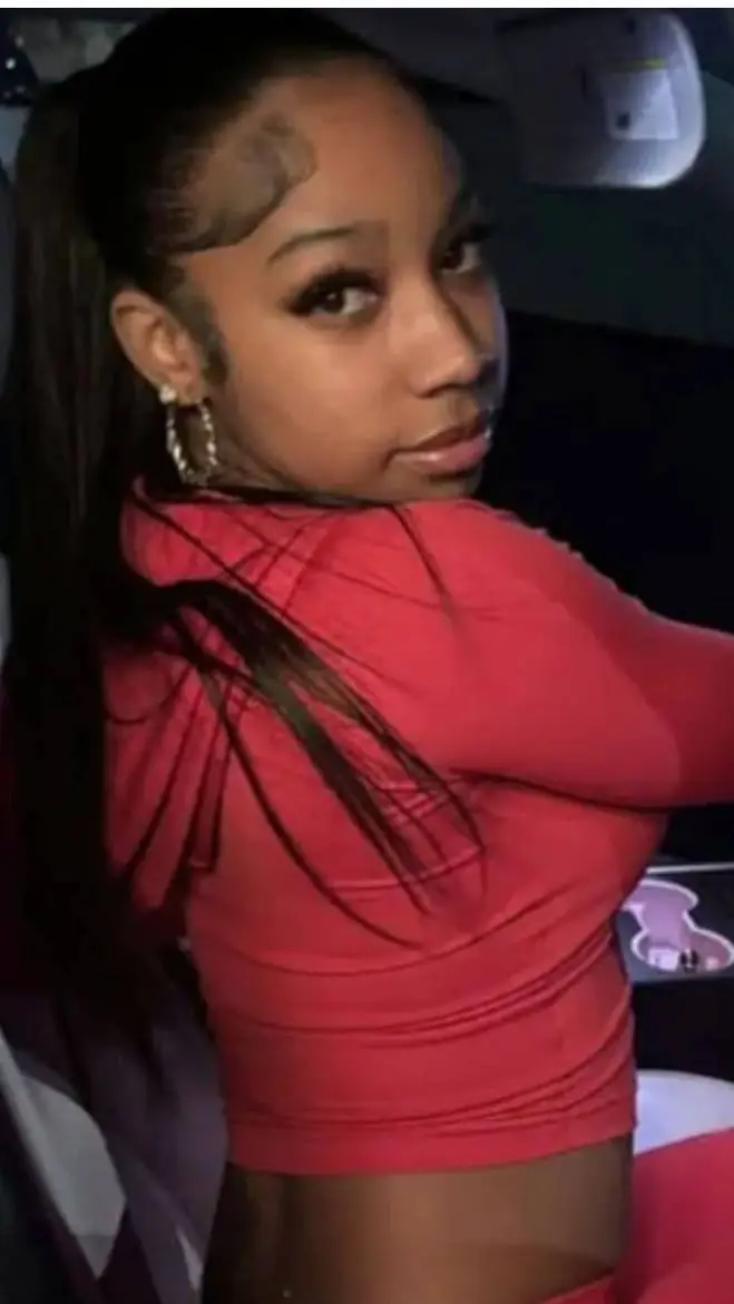 ai character: kya background