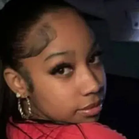 chat with ai character: kya