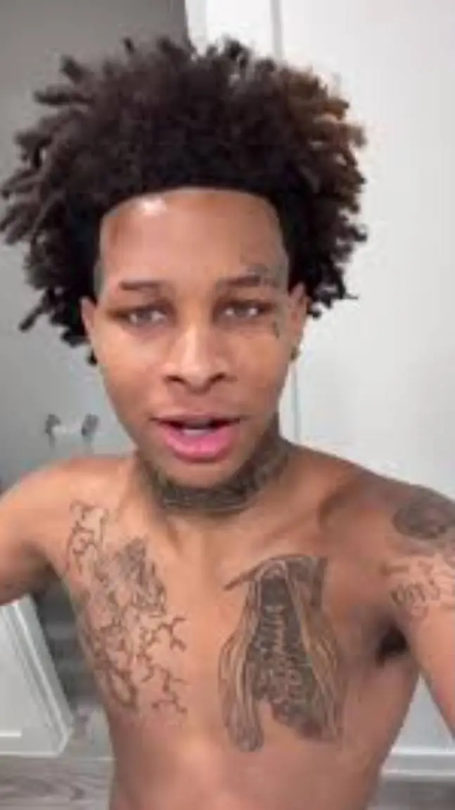 ai character: bakjayc background