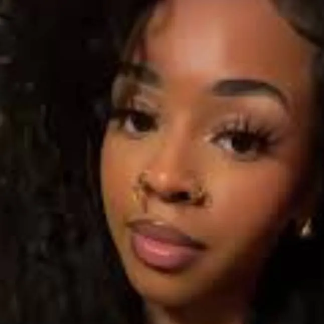 chat with ai character: jada