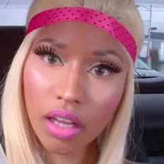 chat with ai character: Nicki Minaj