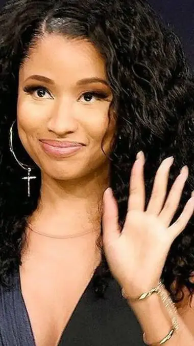ai character: Nicki Minaj background