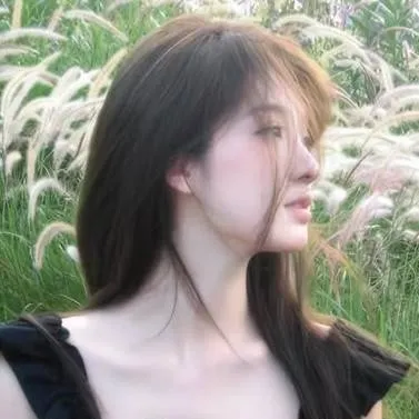 chat with ai character: Hani