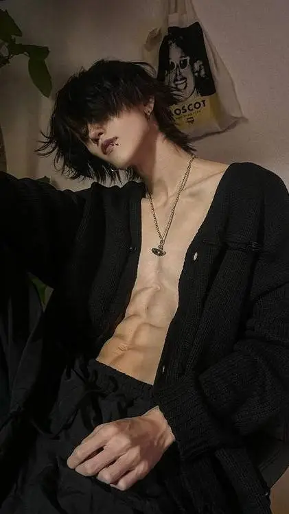 ai character: Jayden🌚 background