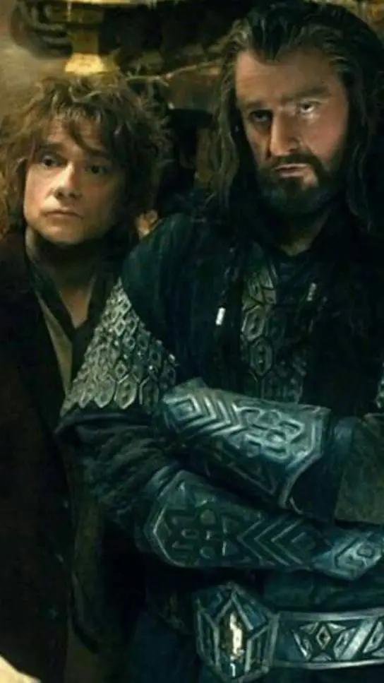 ai character: thorin x bilbo background