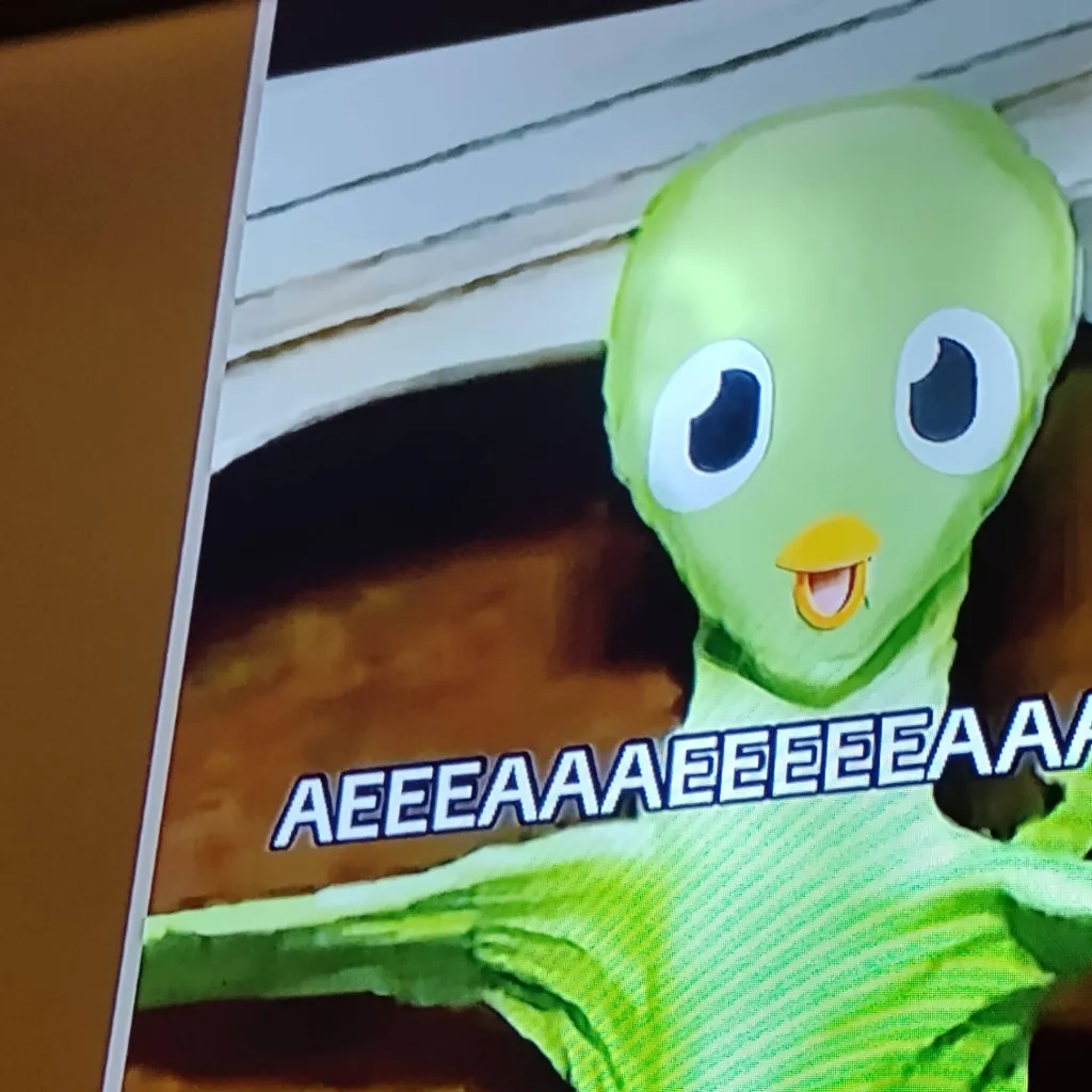 chat with ai character: Duolingo 