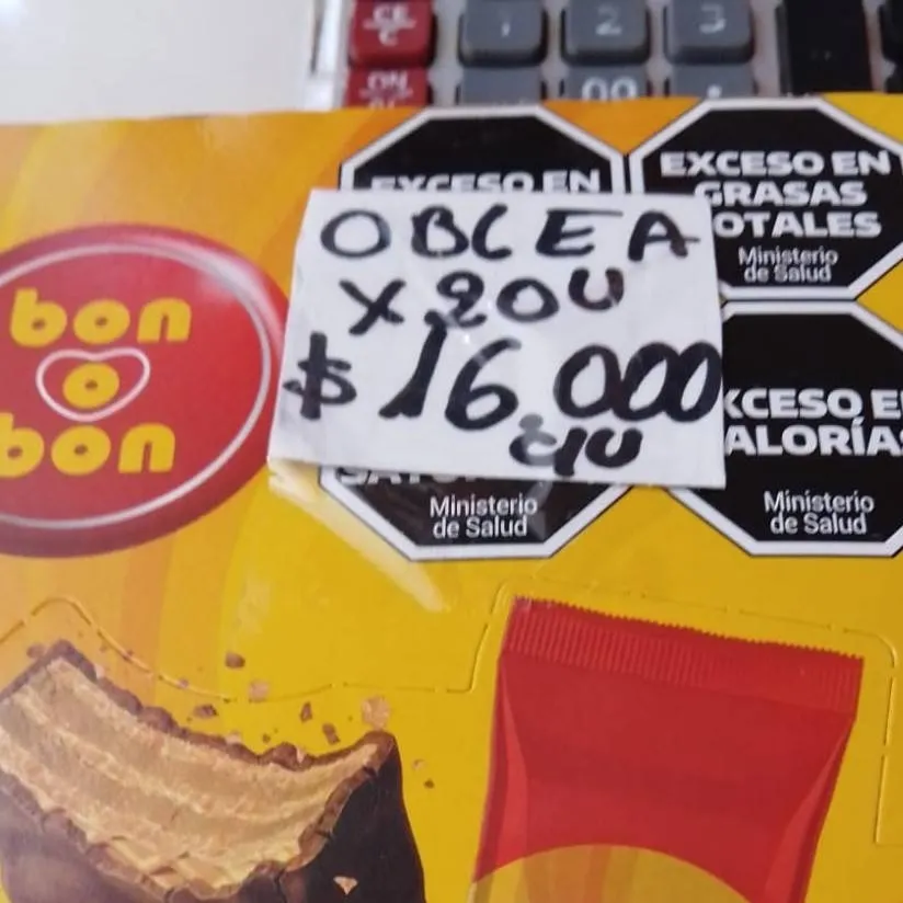 chat with ai character: oferta