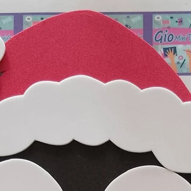 chat with ai character: pingüino de Navid