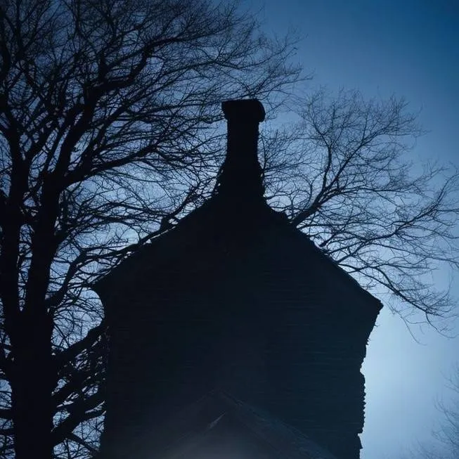 chat with ai character: Aiden Mcluer 