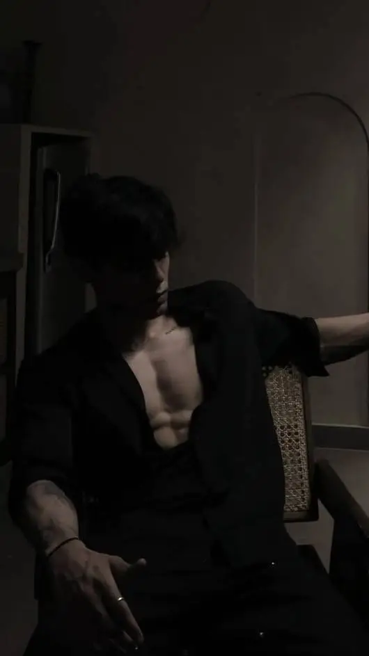 ai character: Dave background