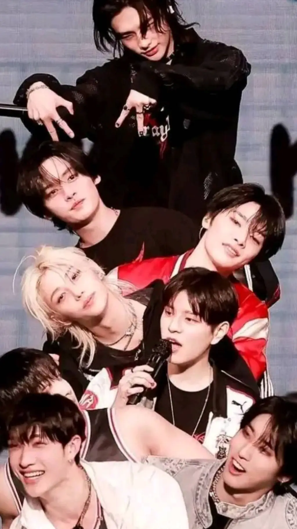 ai character: STRAY KIDS background