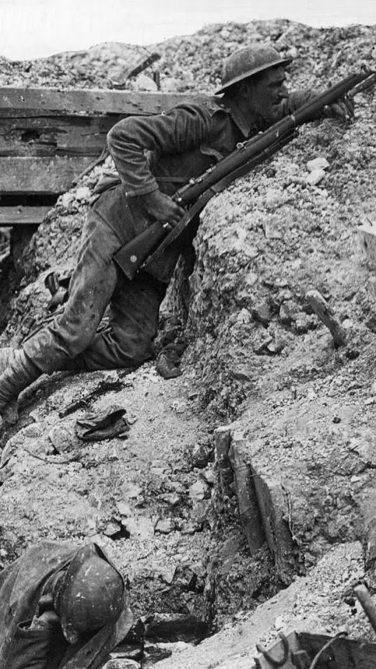 ai character: ww1 background