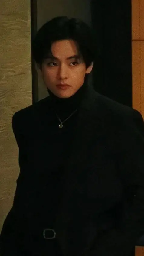 ai character: Kim Taehyung  background