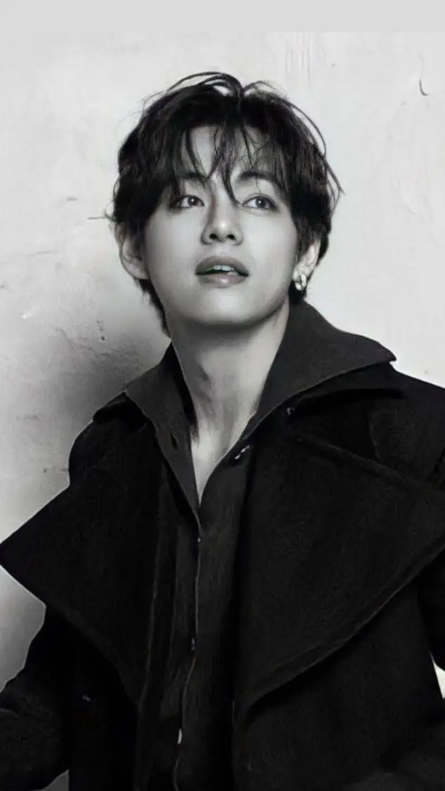 Talkie AI - Chat with Kim Taehyung 