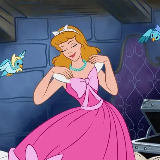 chat with ai character: Pink cinderella 