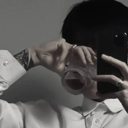 chat with ai character: Andrei 