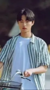ai character: Gong Yoon-Tak background