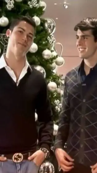 ai character: C x K background