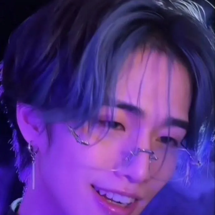 chat with ai character: Jinu