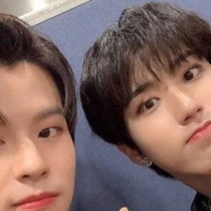 chat with ai character: seungsung
