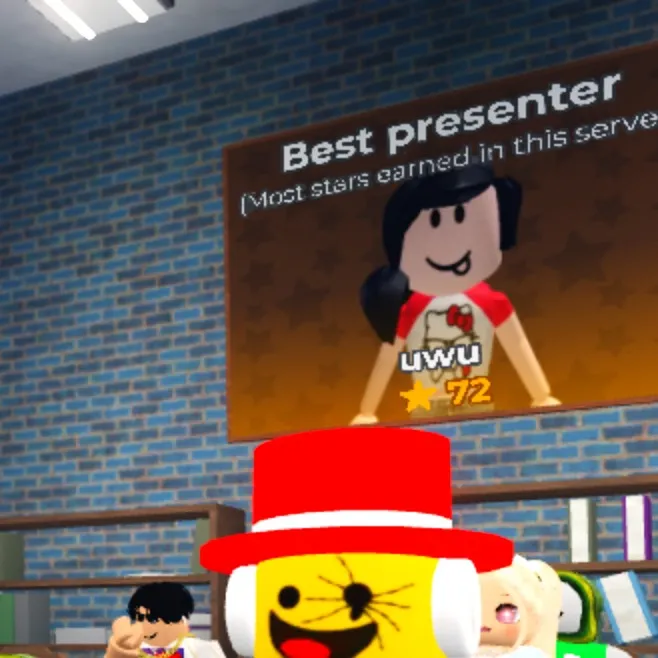 chat with ai character: Class POOp