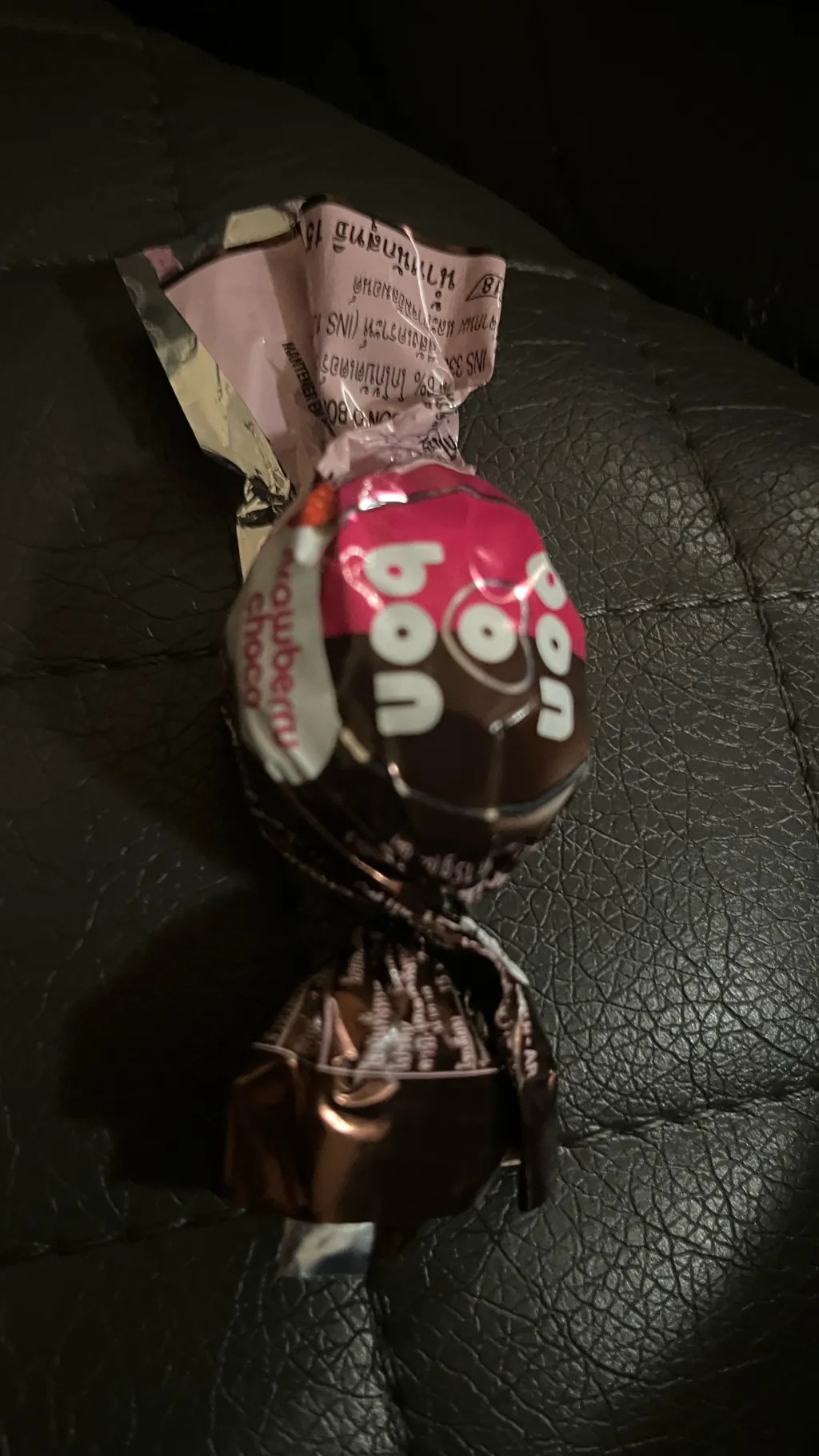 ai character: Candy!  background