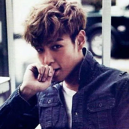 chat with ai character: SeungHyun. (T.O.P)