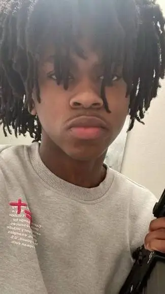 ai character: THIS ME  background