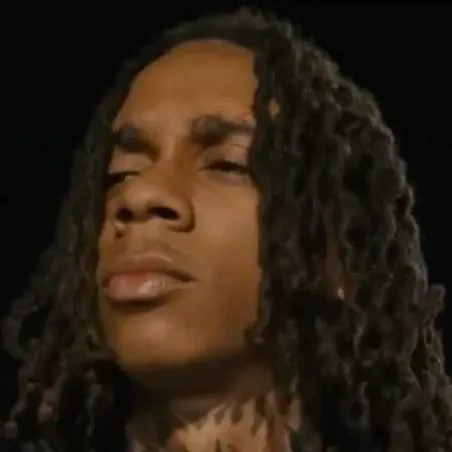 chat with ai character: 🩸 lil Jeff🩸