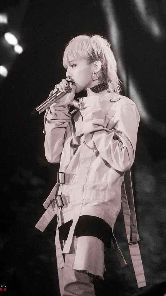 Talkie AI - Chat with Kwon Jiyong🌼🩵