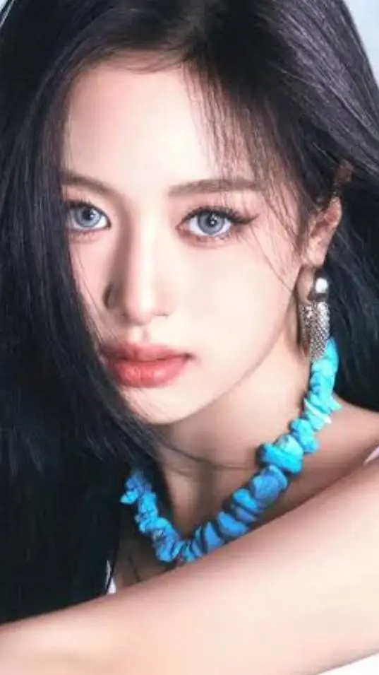 ai character: Coco background