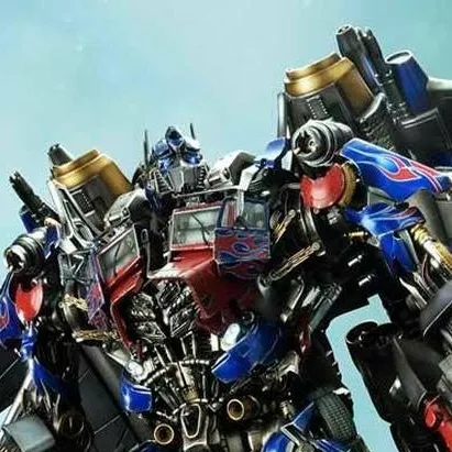chat with ai character: optimus PrimeTV💙💜
