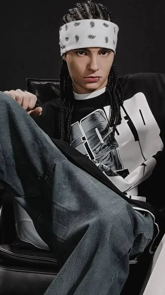 Talkie AI - Chat with tom Kaulitz 